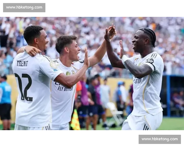 皇马世俱杯洲际杯 12 连胜创纪录！36 球狂轰 + 9 球零封展现恐怖统治力